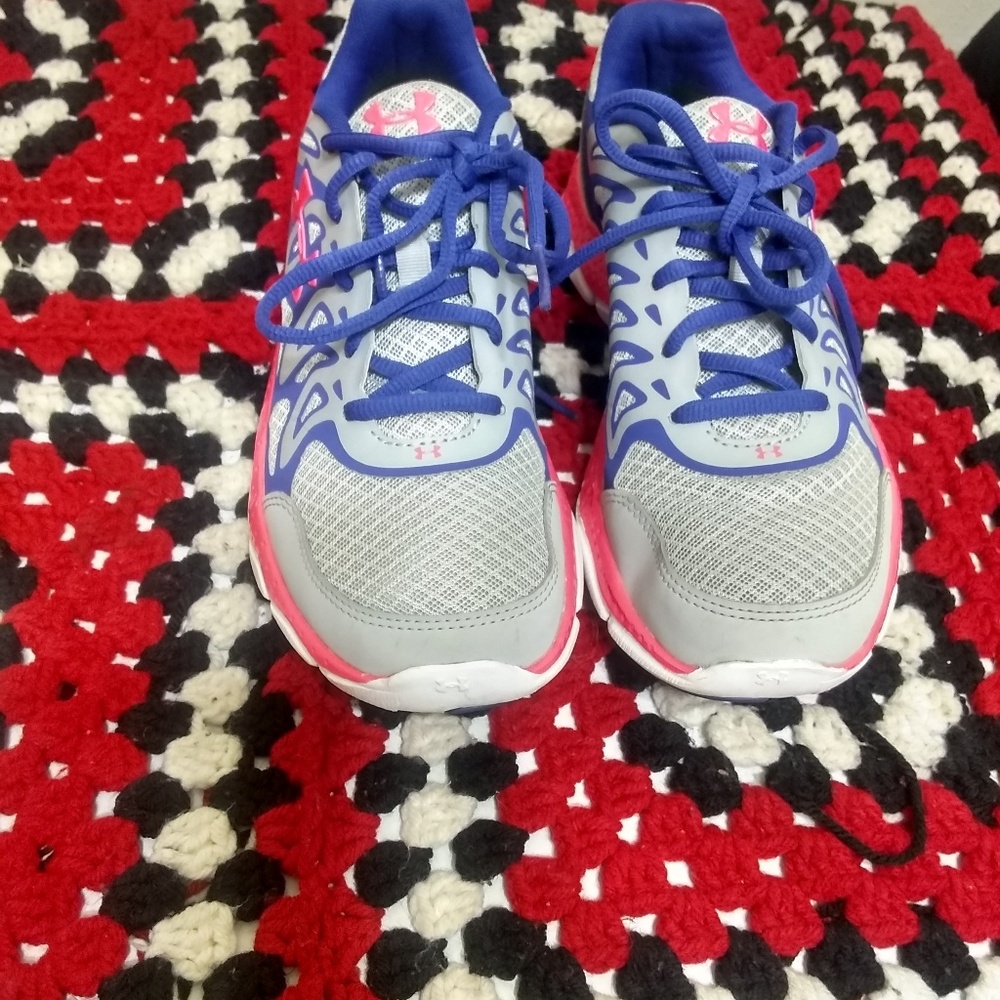 Under Armour Micro G Engage Running Shoes